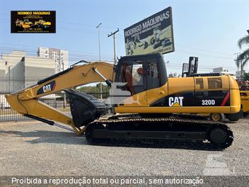 Escavadeira Caterpillar 320D