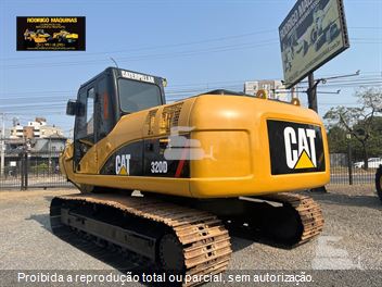 Escavadeira Caterpillar 320D