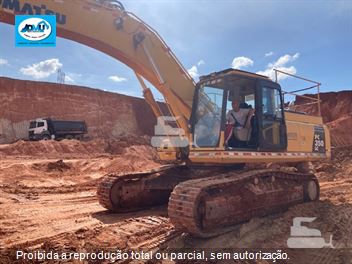 Escavadeira Komatsu PC350