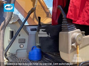 Escavadeira Hyundai R210LC-7