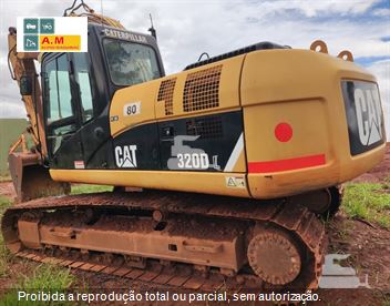 Escavadeira Caterpillar 320DL