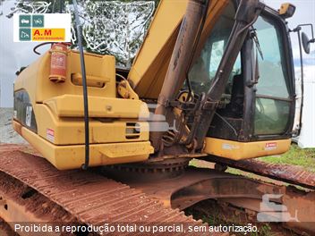 Escavadeira Caterpillar 320DL
