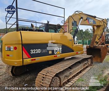 Escavadeira Caterpillar 323DL ME