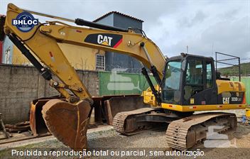 Escavadeira Caterpillar 323DL ME