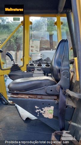 Rolo Compactador Bomag BW 212 D-40