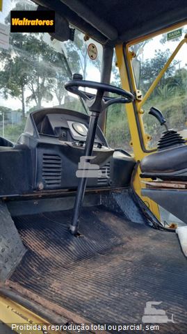 Rolo Compactador Bomag BW 212 D-40