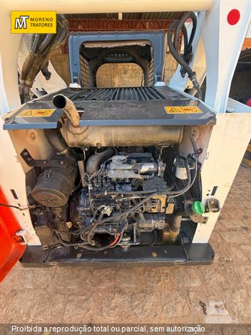 Mini-Carregadeira Bobcat S570