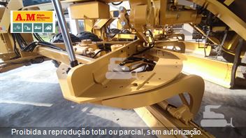 Motoniveladora Caterpillar 140K
