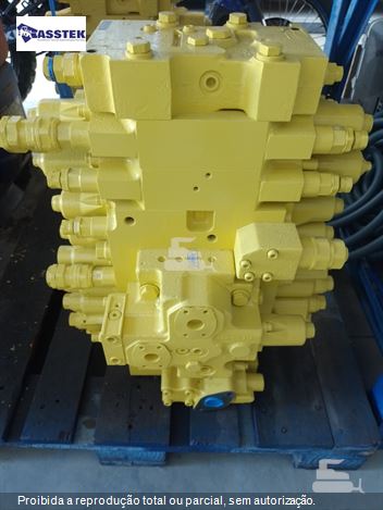 Comando Hidráulico KOMATSU PC 300-8 / PC 350-8.