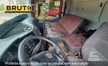 Caminhão Mercedes-Benz Atego 2428 3-Eixos 2p (diesel)
