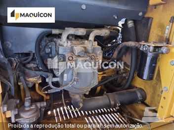 Escavadeira Komatsu PC160