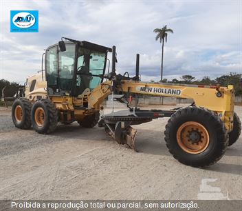 Motoniveladora New Holland RG170B