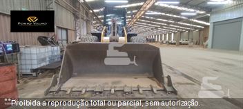 Pá Carregadeira Case 821E