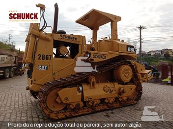 Trator de Esteira Caterpillar D8L