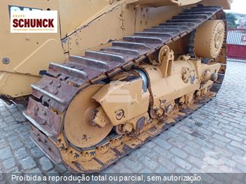Trator de Esteira Caterpillar D8L