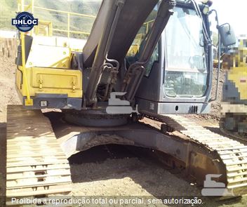 Escavadeira Volvo EC250DL