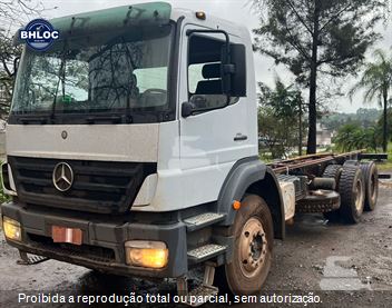 Caminhão Mercedes-Benz Axor 2831 6x4 2p (diesel)