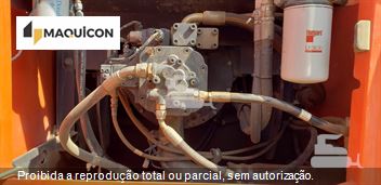 Escavadeira Doosan DX215