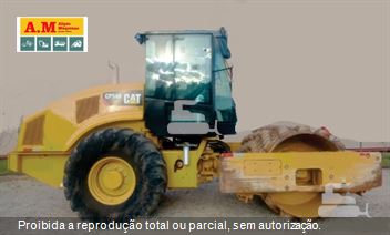 Rolo Compactador Caterpillar CP-54B
