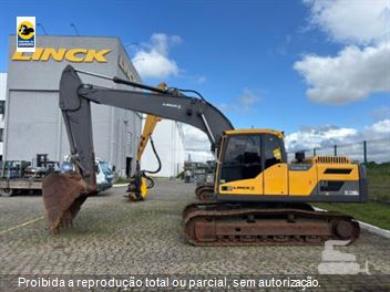 Escavadeira Volvo EC220DL