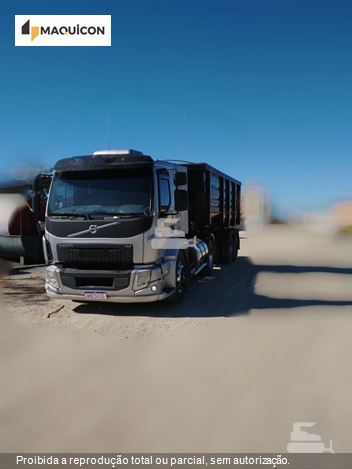 Caminhão Volvo VM 330  4x2 2p (Diesel) (E5)