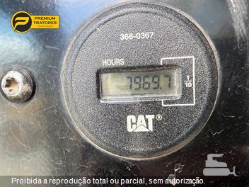 Motoniveladora Caterpillar 140K