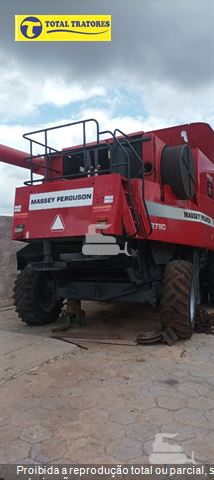 Colheitadeira Massey Ferguson MF 9690 ATR II