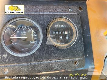 Pá Carregadeira Case W20E