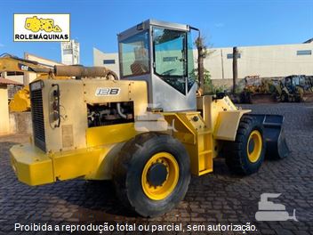 Pá Carregadeira New Holland 12B