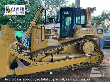 Trator de Esteira Caterpillar D6T
