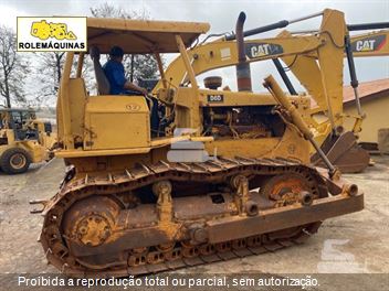 Trator de Esteira Caterpillar D6D