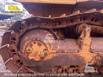 Trator de Esteira Caterpillar D6D