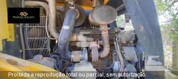 Pá Carregadeira New Holland W170 B