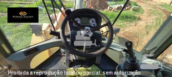 Pá Carregadeira New Holland W170 B