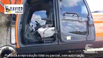 Escavadeira Doosan DX225LCA
