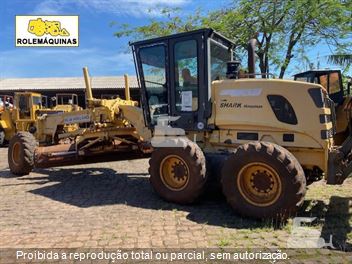 Motoniveladora New Holland RG170B