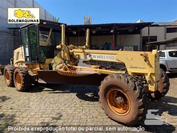 Motoniveladora New Holland RG170B