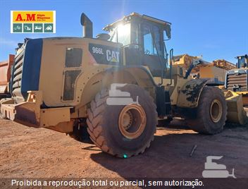 Pá Carregadeira Caterpillar 966L