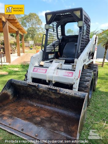 Mini-Carregadeira Bobcat S130