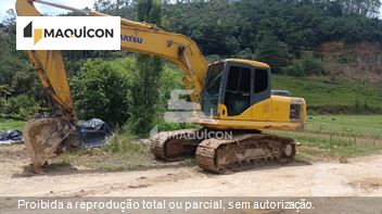 Escavadeira Komatsu PC160