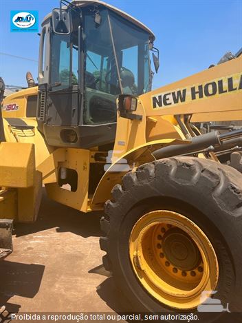 Pá Carregadeira New Holland W190 B