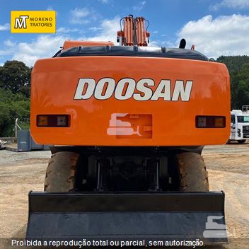 Escavadeira Doosan DX210W