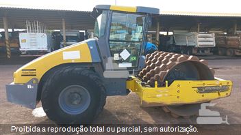 Rolo Compactador Dynapac CA250