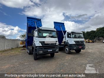 Caminhão Mercedes-Benz Axor 4144 K 6x4 2p (diesel)
