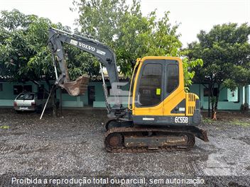 Mini-Escavadeira Volvo EC55B