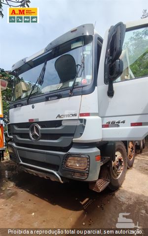 Caminhão Mercedes-Benz Actros 4844 8X4
