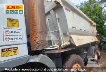 Caminhão Mercedes-Benz Actros 4844 8X4