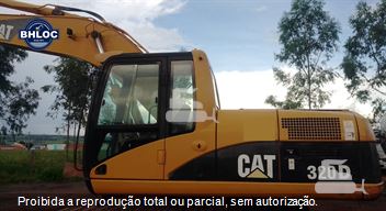 Escavadeira Caterpillar 320C