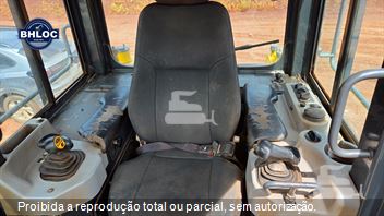 Trator de Esteira Komatsu D61-EX