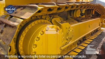 Trator de Esteira Komatsu D61-EX